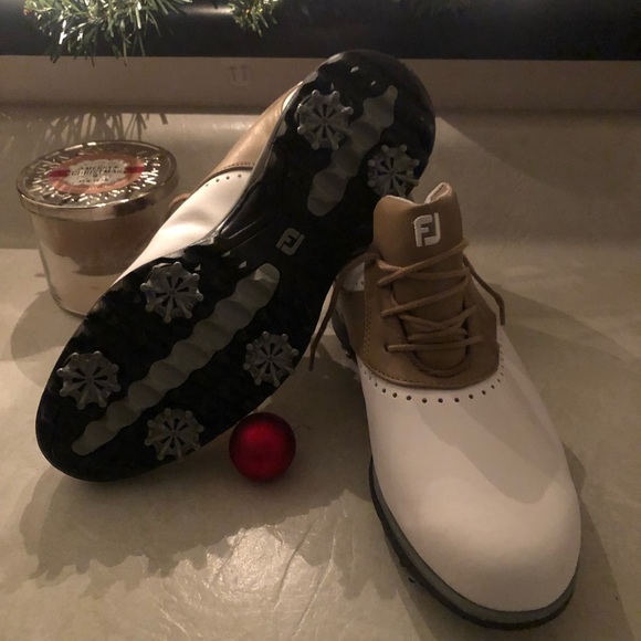 Golf shoes. Brand New FootJoy Ladies 25 each - Picture 5 of 8